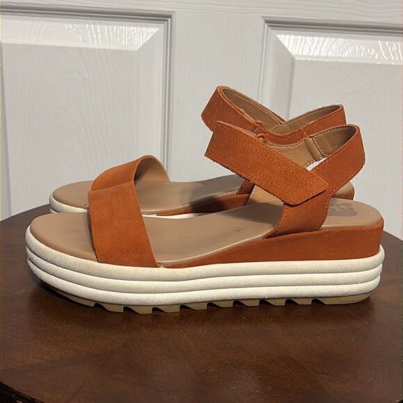 🔥🔥 SOREL Womens Cameron Flatform Orange Ankle Strap Sandals Sz 10 - EUC - Picture 2 of 9